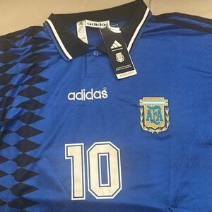 Maradona #10!ARGENTINA 1994WorldCup Retro Soccer Jersey Fits Medium/Large slim